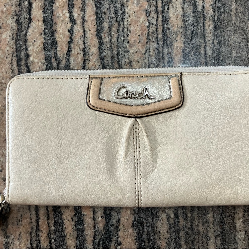 Coach Beige Ivory Cream Leather Zip Wallet with slots 8x4x0.75 inches